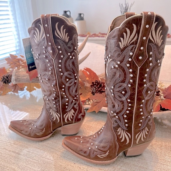 Ariat Shoes - Ariat Bridal Collection Pearl Western Boots Amber Size 9 Womens